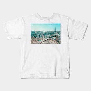 On the rooftop Kids T-Shirt